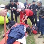در ارتفاعات ۱۵۰۰ متری ماسوله کوهنورد ۶۳ ساله صومعه‌سرایی دچار عارضه قلبی شد/عکس